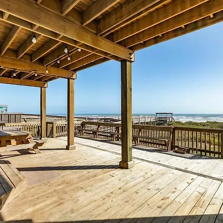 Beachfront Retreat Sunrises Surf Swimming